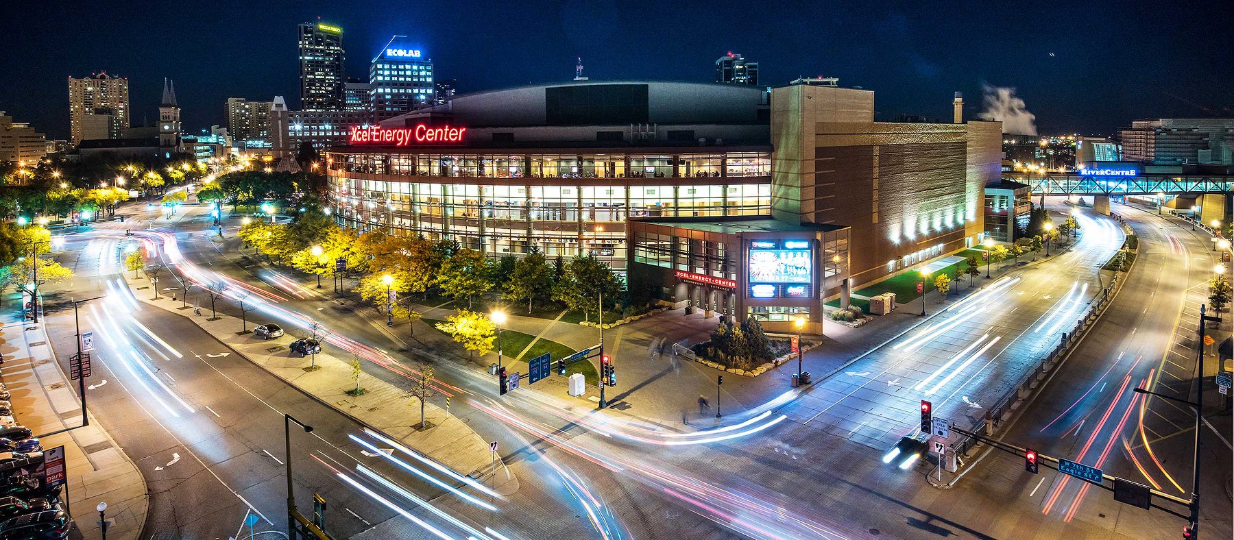 The exterior of the Xcel Energy Center at night