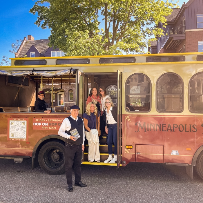 Minneapolis Trolley Tours 1